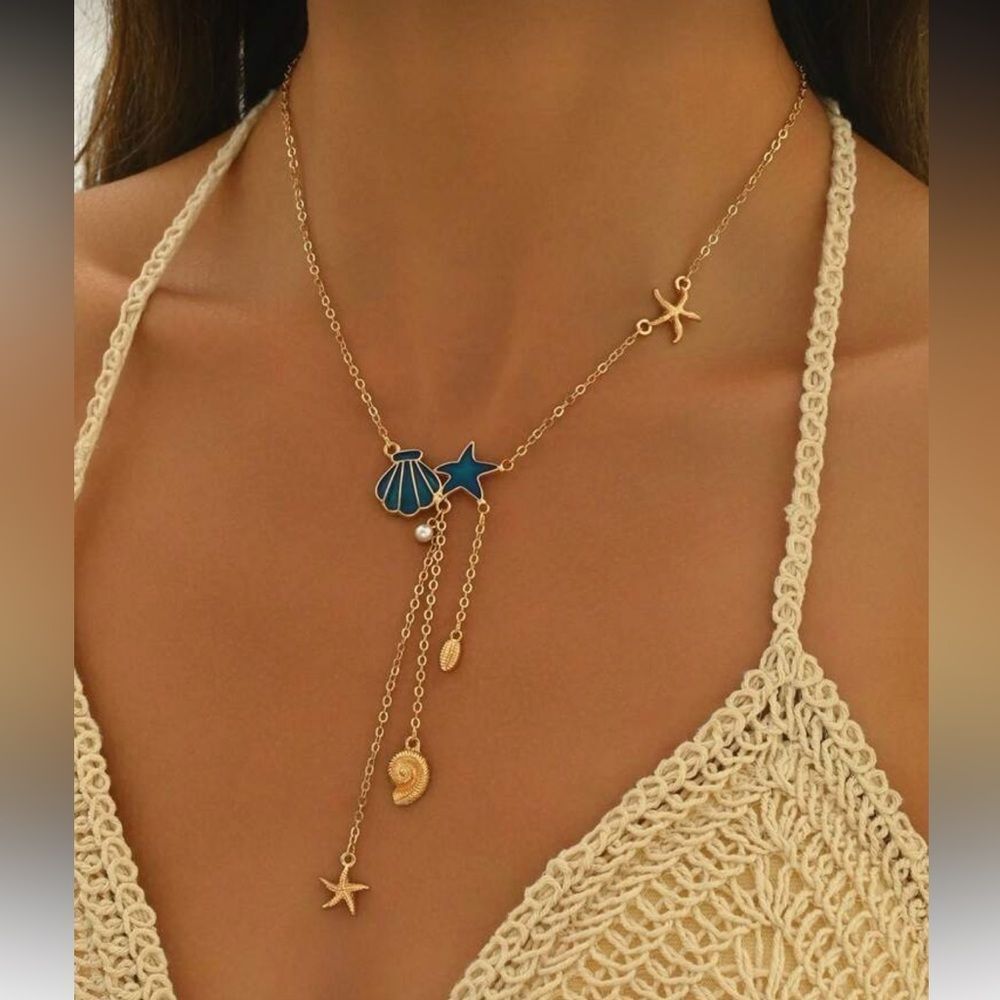 Gold Blue Shell & Star Necklace M715